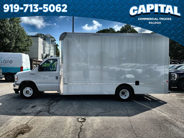 2024 Ford E-350 photo 5