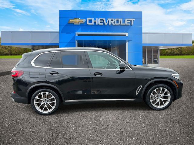 2022 BMW X5 - Image 8