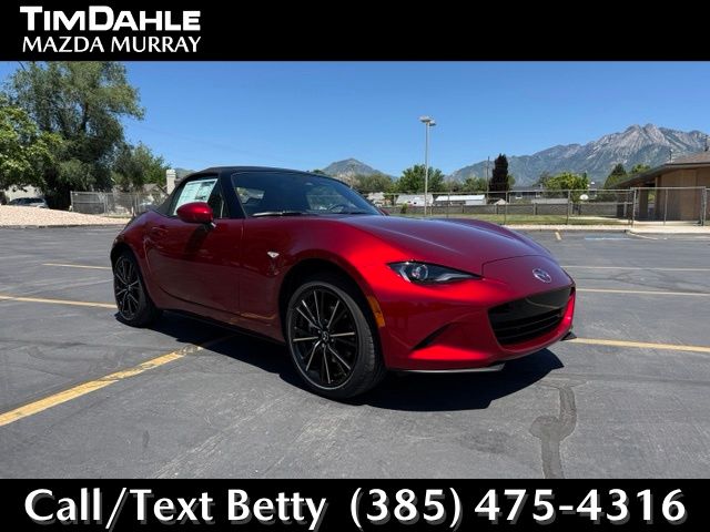 Soul Red Crystal Metallic 2026 Mazda MX-5 Miata Grand Touring RWD Convertible Rear-Wheel Drive 6-Speed Automatic