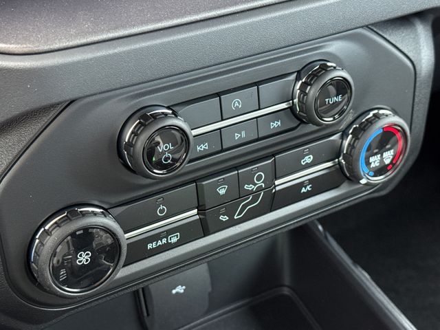 New 2026 Black Ford Base image 25