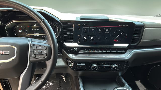 Used 2022 Silver GMC SLT image 11