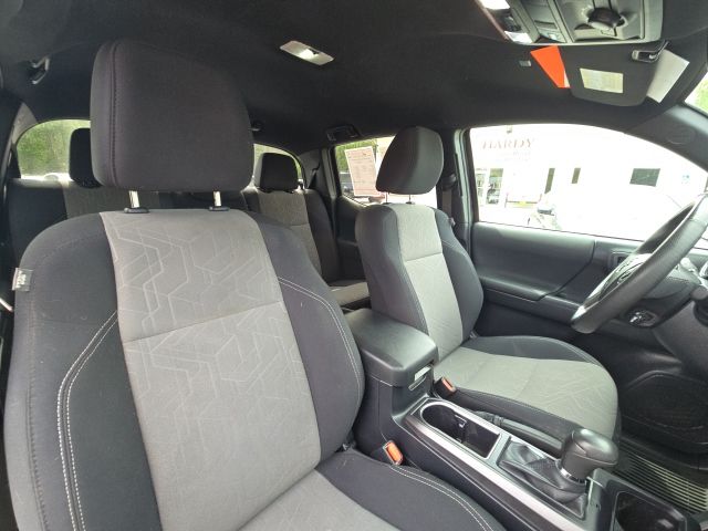 2023 Toyota Tacoma TRD Off-Road:45020A