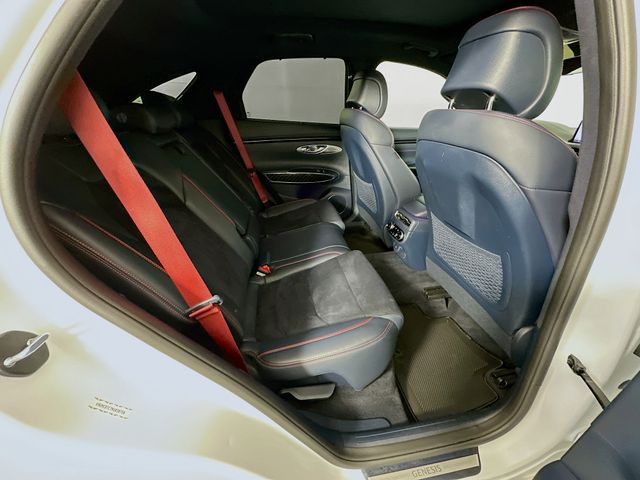 Thumbnail: 2022 Genesis GV70 - 28