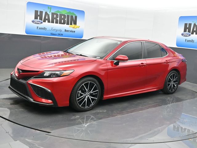 2021 Toyota Camry SE photo