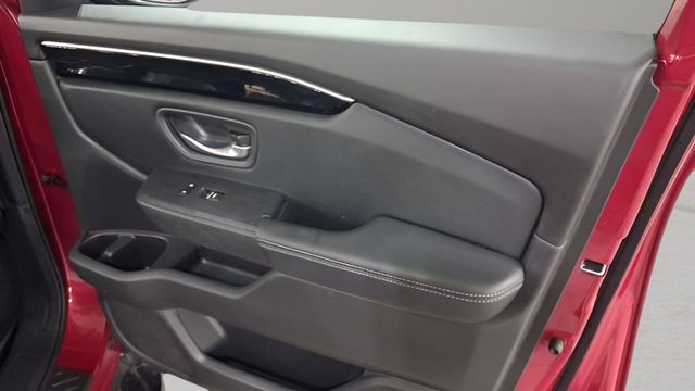 Used 2025 Honda Pilot SUV