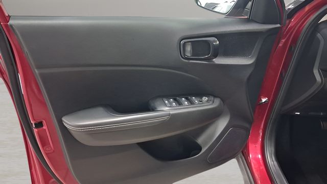 Used 2024 Hyundai Venue SUV