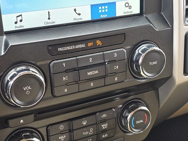 2018 Ford F-150 Lariat:45410C1