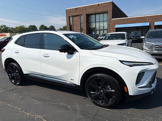 Summit White 2025 Buick Envision SUV / Crossover All-Wheel Drive 9-Speed Automatic