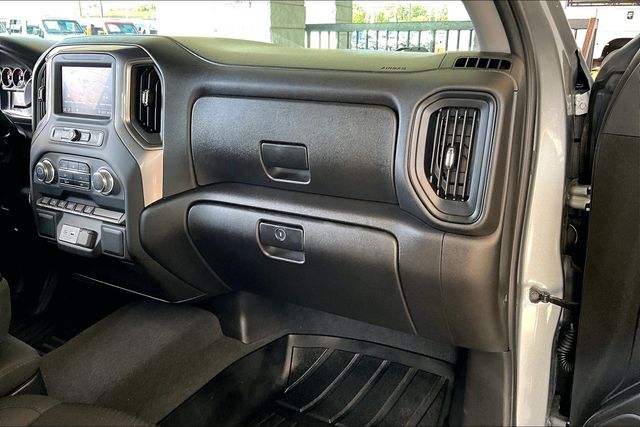 Used 2025 GMC Sierra 1500 Pro 4D Crew Cab