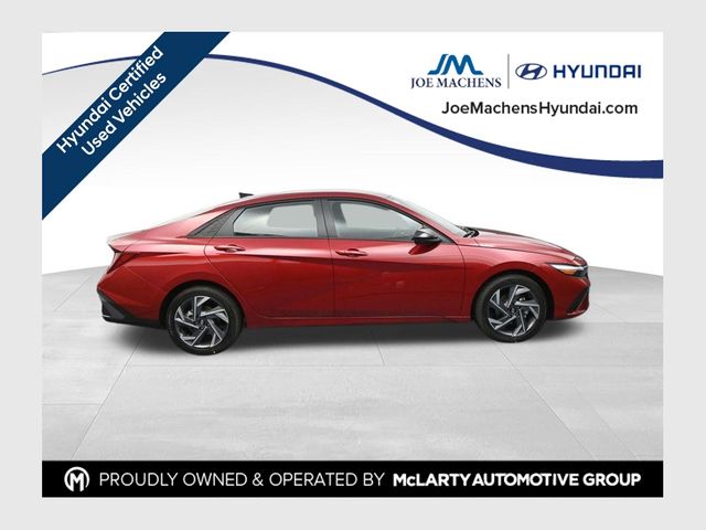 Ultimate Red 2025 Hyundai Elantra Sedan Front-Wheel Drive Continuously Variable Transmission