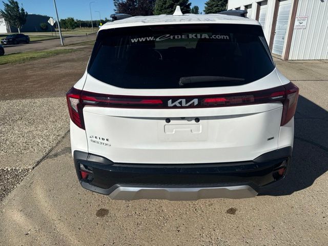2024 Snow White Pearl Kia Seltos EX AWD SUV