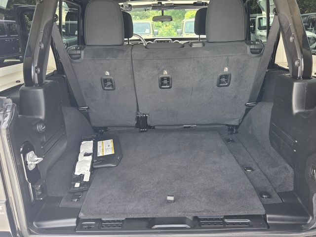 Used 2021 Jeep Wrangler SUV