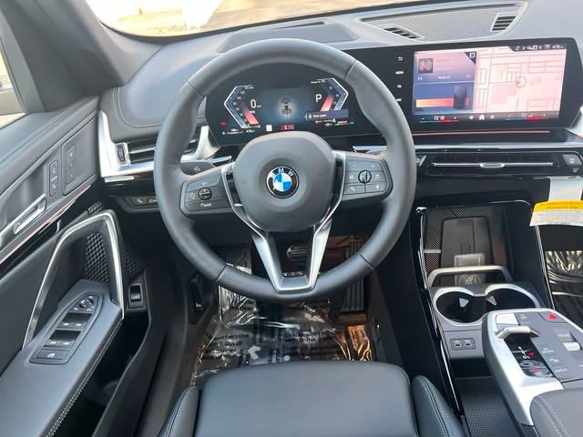 2025 BMW X1 xDrive28i 13