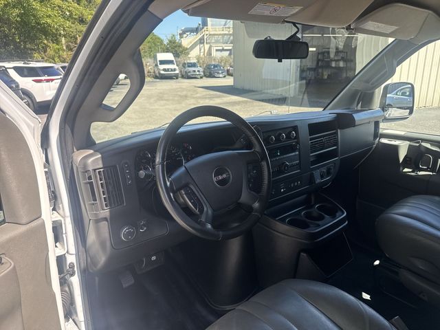 Used 2023 White GMC Work Van image 14