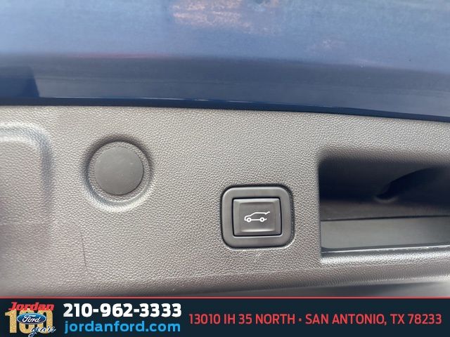 Used Car 2023 Chevrolet Equinox  Premier For Sale Under $20,000 In San Antonio, Texas