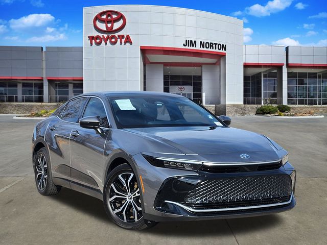 2023 Toyota Crown Limited's photo