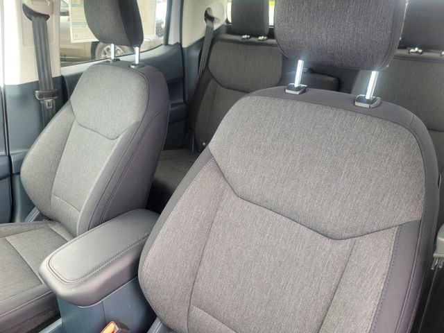 New 2025 White Ford XLT image 14