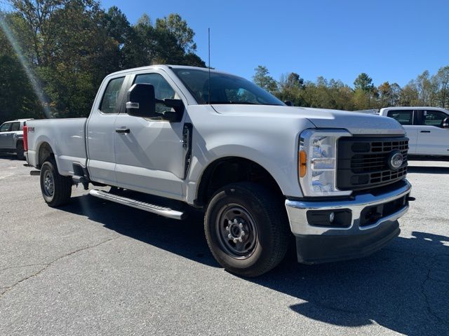 2023 Ford F-350SD XL 7