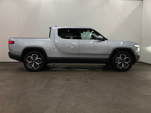 2023 Rivian R1T Adventure