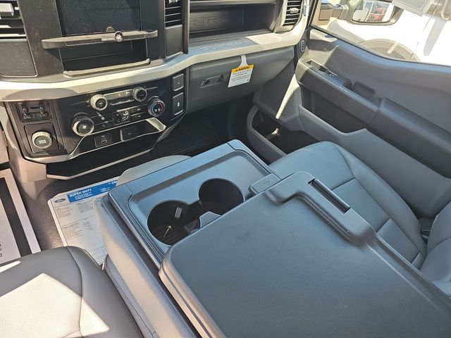 New 2026 White Ford 8' SERVICE BED image 11