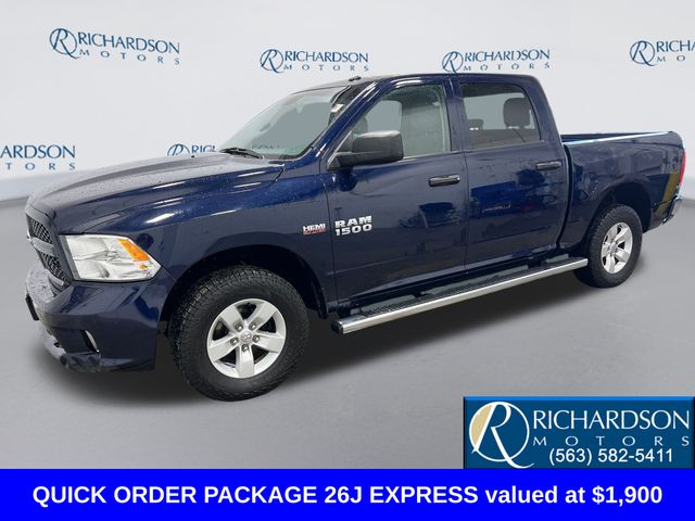 2017 RAM 1500 Express Crew Cab 4WD