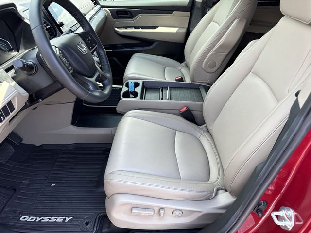 Used 2024 Honda Odyssey Van