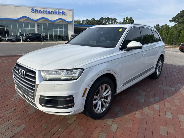 2017 Audi Q7 3.0T quattro tiptronic Premium Plus's photo