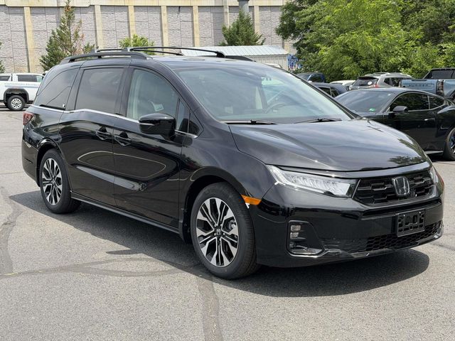 2026 Honda Odyssey Elite's photo