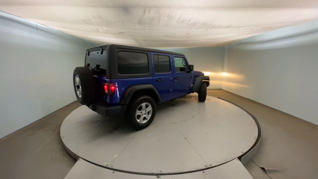 Used 2019 Blue Jeep Unlimited Sport S image 4