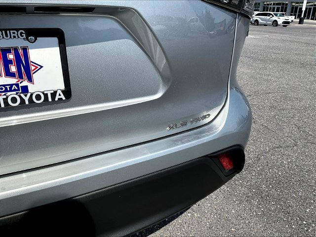 Used 2020 Toyota Highlander SUV