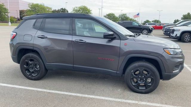 2023 Jeep Compass Trailhawk 9