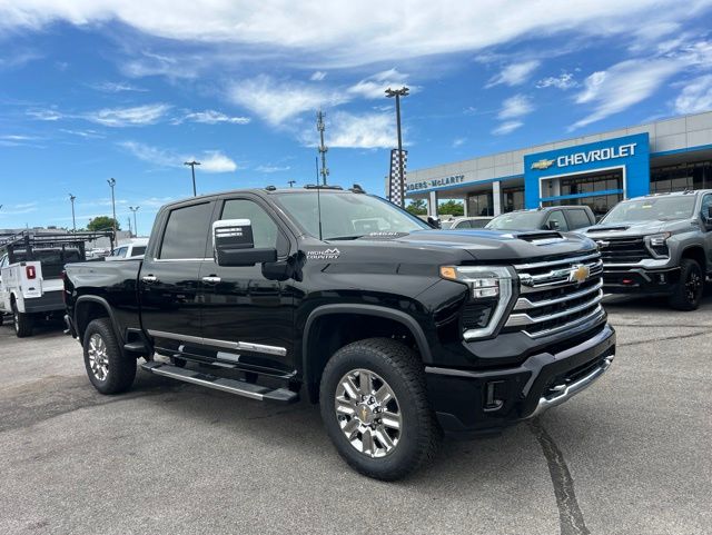Black 2026 Chevrolet Silverado 2500HD High Country Crew Cab 4WD Pickup Truck Four-Wheel Drive Automatic