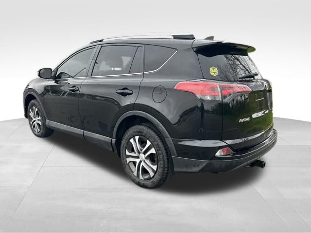 used 2018 Toyota RAV4 car