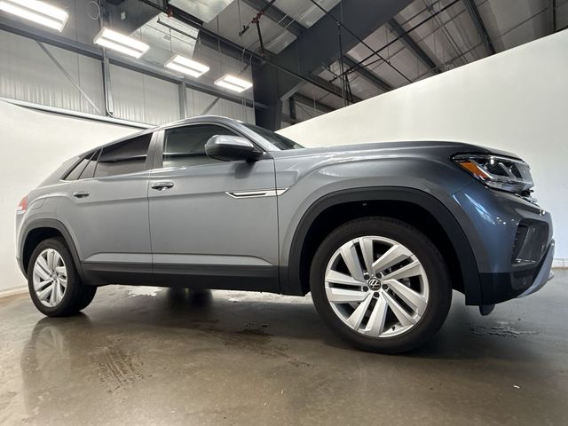 2022 Volkswagen Atlas Cross Sport 3.6L V6 SE w/Technology Gray at Bob Ruth Ford