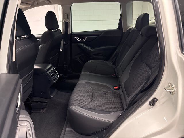 2021 Subaru Forester Premium - Photo 8