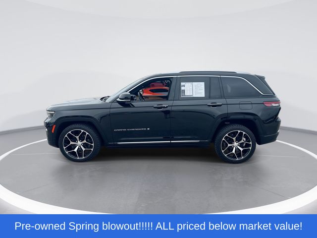 Used 2022 Diamond Black Jeep Summit Reserve image 5