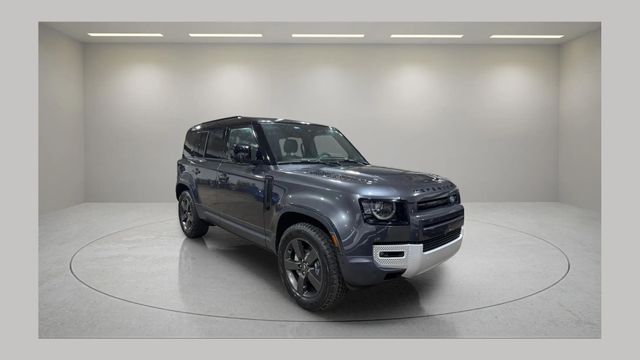 Carpathian Gray Premium Metallic 2023 Land Rover Defender 110 SE AWD SUV / Crossover All-Wheel Drive 8-Speed Automatic
