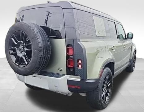 2021 Land Rover Defender 110 S 6