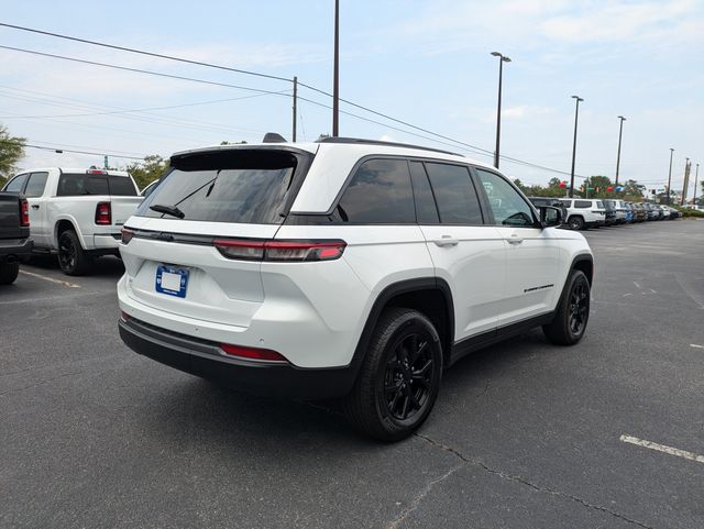 2026 Jeep Grand Cherokee Altitude