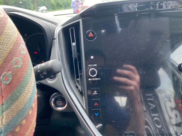 2024 Subaru Crosstrek Limited White at South Hills Kia