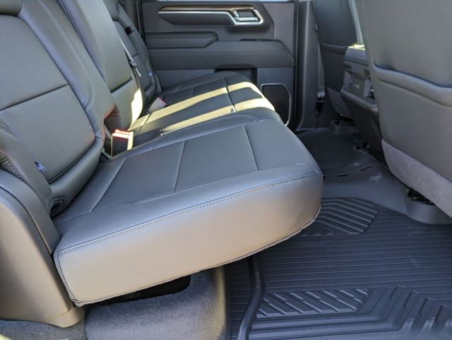 2025 Chevrolet Silverado 2500HD LT photo