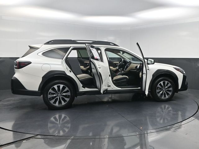 2023 Subaru Outback Limited White at AutoSavvy Houston Southwest