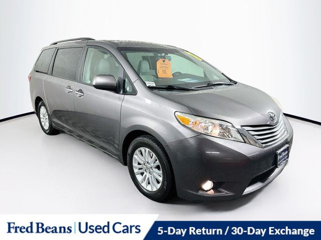 Predawn Gray Mica 2015 Toyota Sienna Minivan Front-Wheel Drive 6-Speed Automatic Overdrive