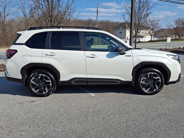 2025 Subaru Forester Hybrid Limited - 7