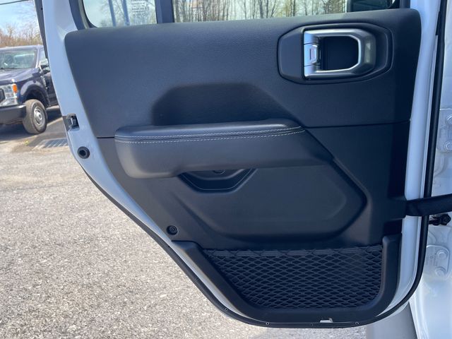 2023 Jeep Wrangler Sahara 4xe - Bright White Clearcoat exterior view 11