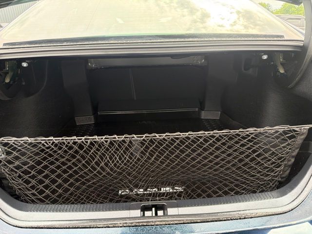 Used 2018 Blue Toyota XLE image 32