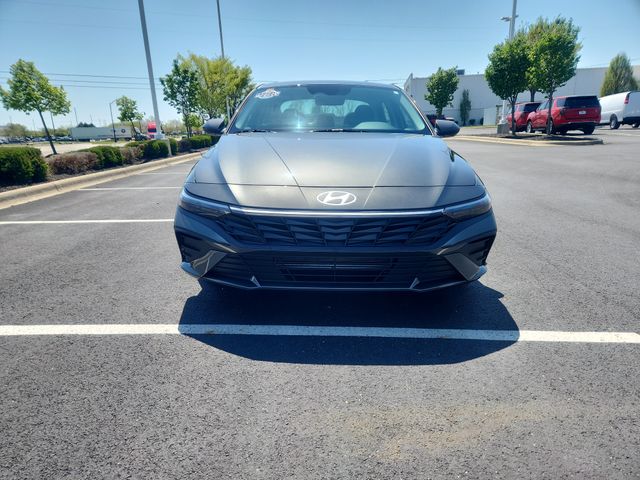 Used 2024 Hyundai Elantra SEL with VIN KMHLM4DG0RU658502 for sale in Grove City, OH
