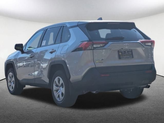 2024 Toyota RAV4 LE 9