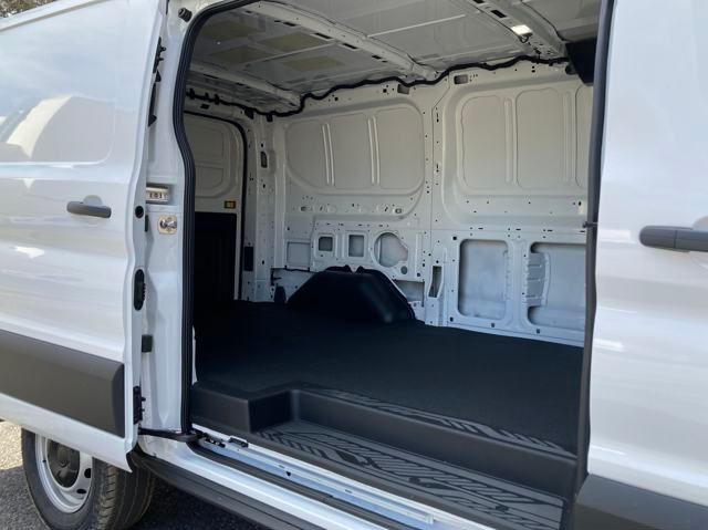 2025 Ford Transit 250