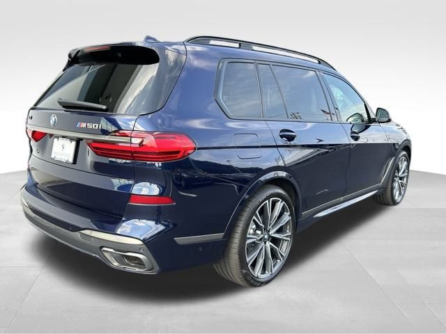 2021 BMW X7 M50i 5